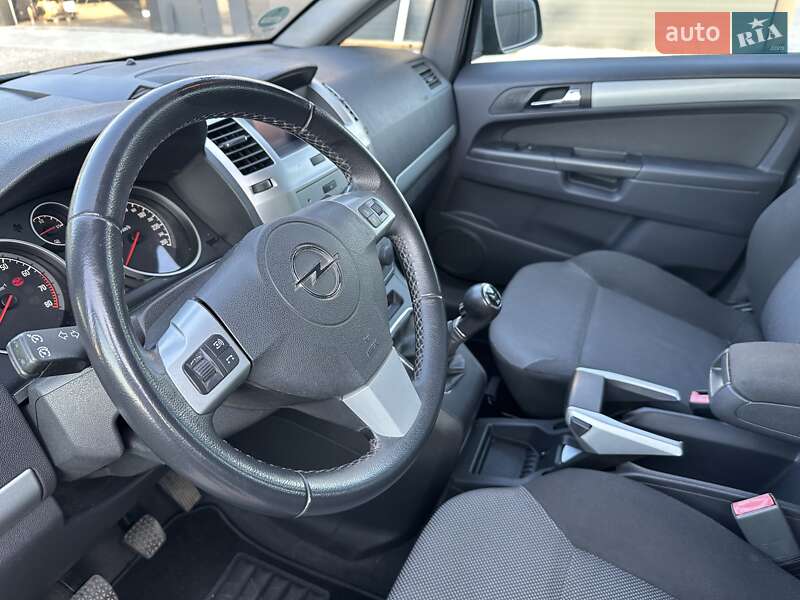 Минивэн Opel Zafira 2009 в Коростене фото 31 Минивэн Opel Zafira 2009 в Коростене