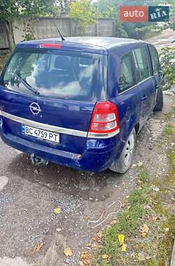 Минивэн Opel Zafira 2008 в 