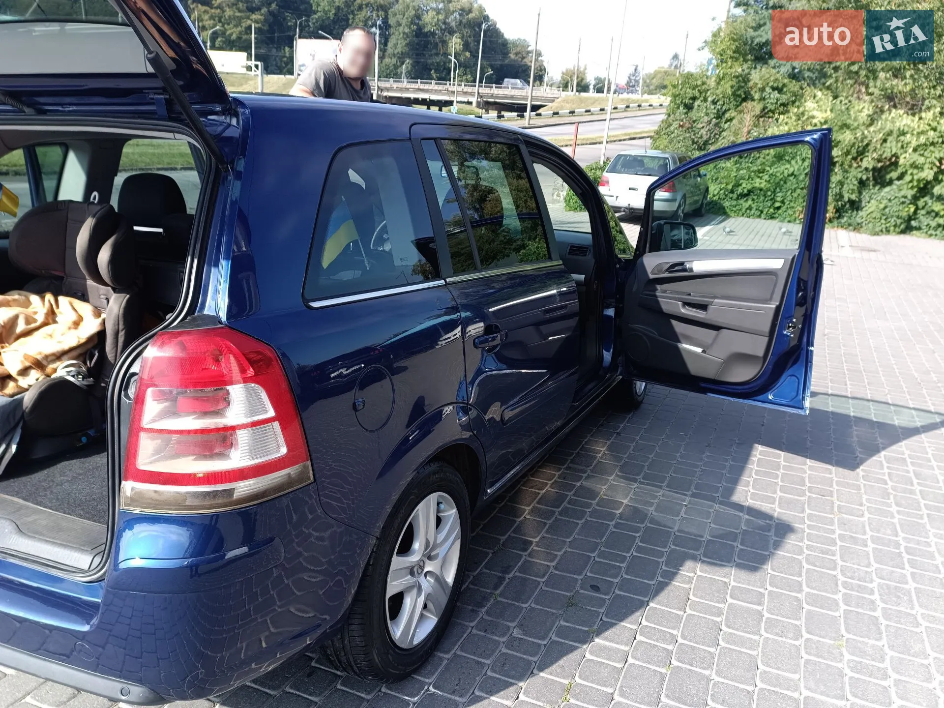 2010 Opel Zafira - мініатюра 9
