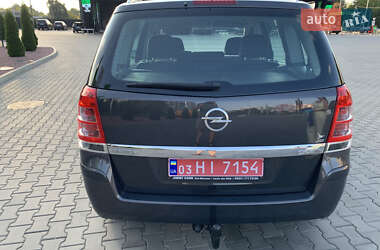 Минивэн Opel Zafira 2012 в 