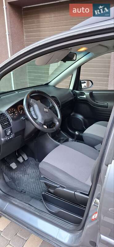 Мінівен Opel Zafira 2005 в Вінниці