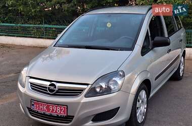 Мінівен Opel Zafira 2010 в Білій Церкві