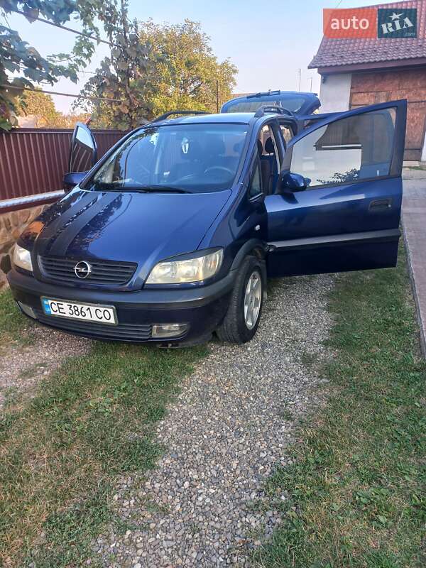 Минивэн Opel Zafira 2000 в 