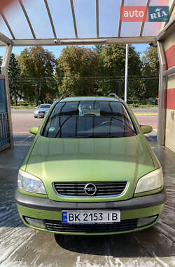 Мінівен Opel Zafira 2000 в Рівному