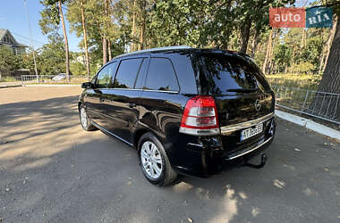 Минивэн Opel Zafira 2009 в 