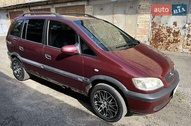 Минивэн Opel Zafira 2002 в 