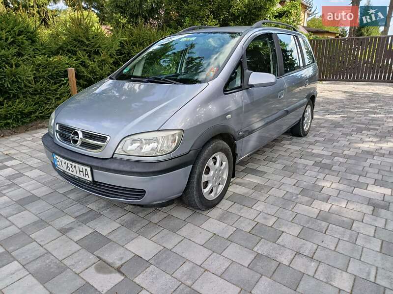 Opel Zafira 2004