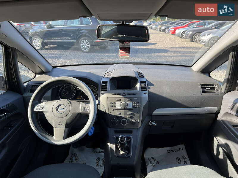 Мінівен Opel Zafira 2006 в Черкасах