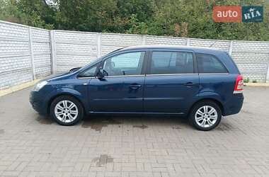 Минивэн Opel Zafira 2012 в Ровно