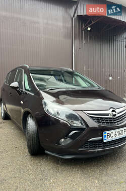 Мінівен Opel Zafira 2014 в Дрогобичі