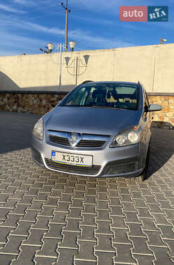 Мінівен Opel Zafira 2005 в Могилів-Подільському