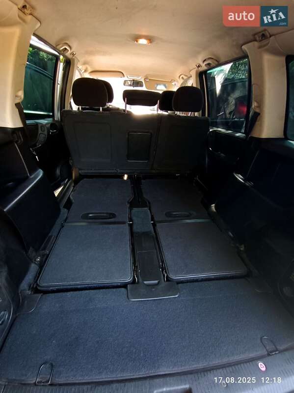 Минивэн Opel Zafira 2000 в Днепре