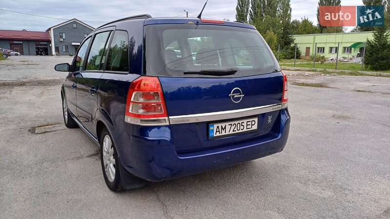 Мінівен Opel Zafira 2008 в Звягелі