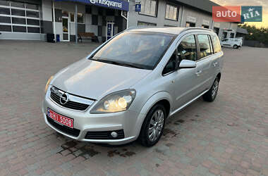 Мінівен Opel Zafira 2007 в Києві