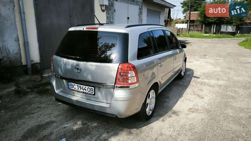 Мінівен Opel Zafira 2008 в Ходореві