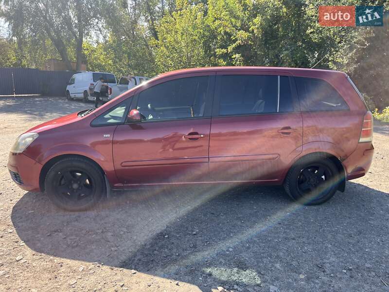Мінівен Opel Zafira 2006 в Києві
