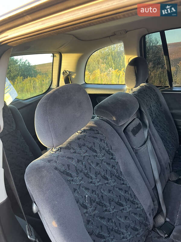 Мінівен Opel Zafira 2000 в Мостиській фото 11 Мінівен Opel Zafira 2000 в Мостиській
