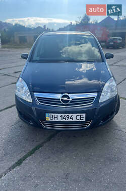Минивэн Opel Zafira 2008 в Одессе