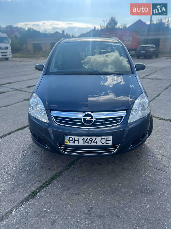 Opel Zafira 2008