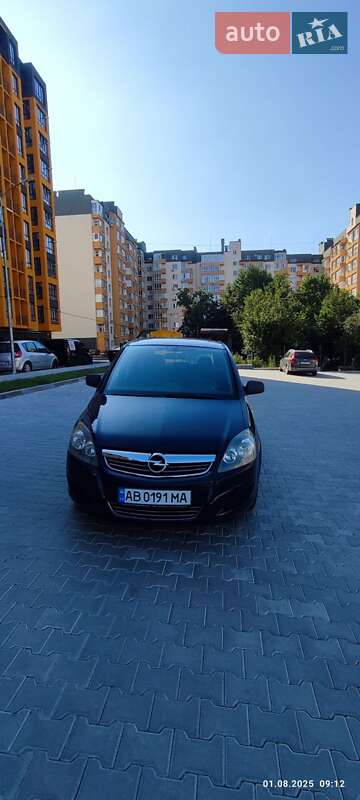 Opel Zafira 2010 Opel Zafira 2010