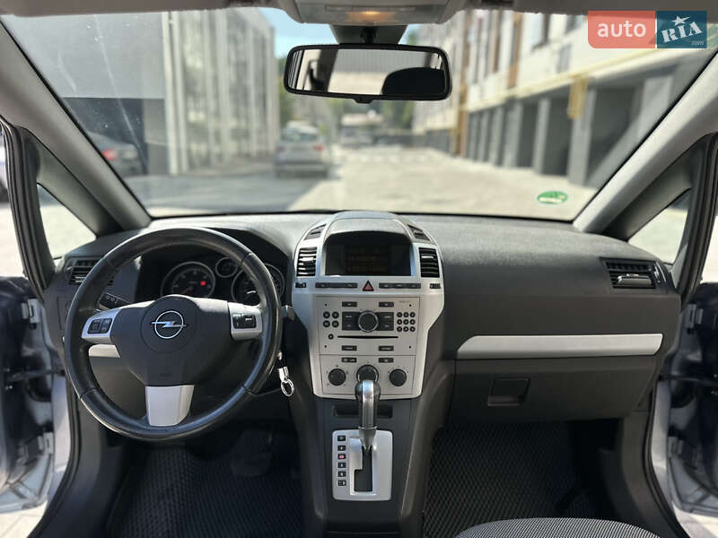 Мінівен Opel Zafira 2009 в Вінниці фото 18 Мінівен Opel Zafira 2009 в Вінниці