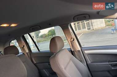 Минивэн Opel Zafira 2012 в 