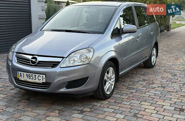 Мінівен Opel Zafira 2010 в Новому Бузі