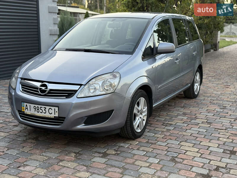 Opel Zafira 2010