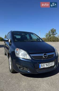 Минивэн Opel Zafira 2011 в Харькове