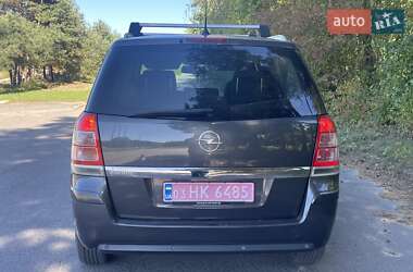 Минивэн Opel Zafira 2012 в 