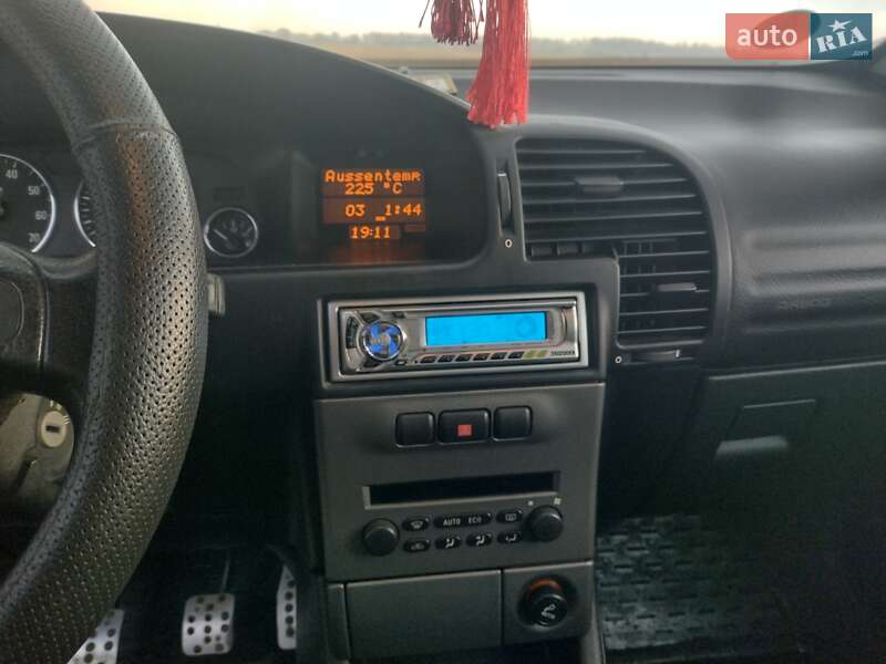 Минивэн Opel Zafira 2003 в Погребище фото 10 Минивэн Opel Zafira 2003 в Погребище