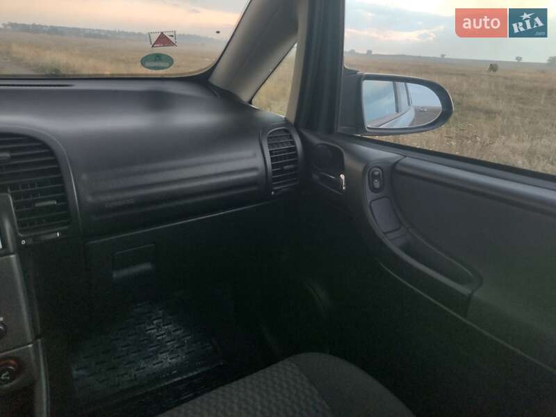 Минивэн Opel Zafira 2003 в Погребище фото 17 Минивэн Opel Zafira 2003 в Погребище
