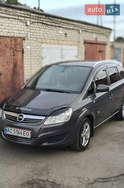 Мінівен Opel Zafira 2012 в Луцьку