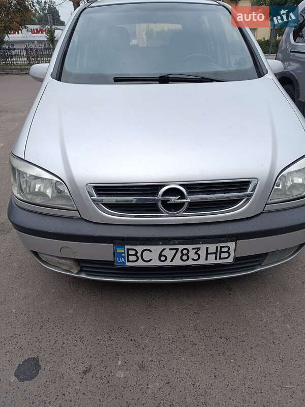 Opel Zafira 2002