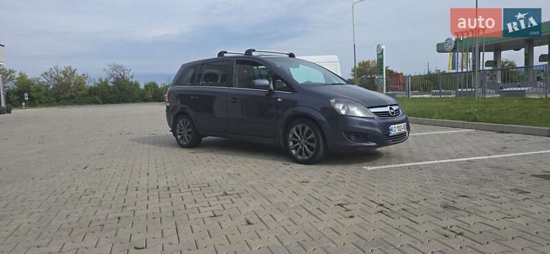 Opel Zafira 2010