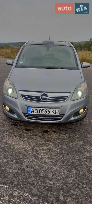 Мінівен Opel Zafira 2009 в Вінниці