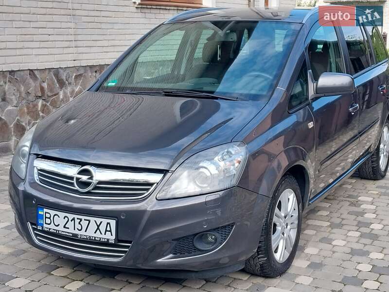 Мінівен Opel Zafira 2011 в Ходореві