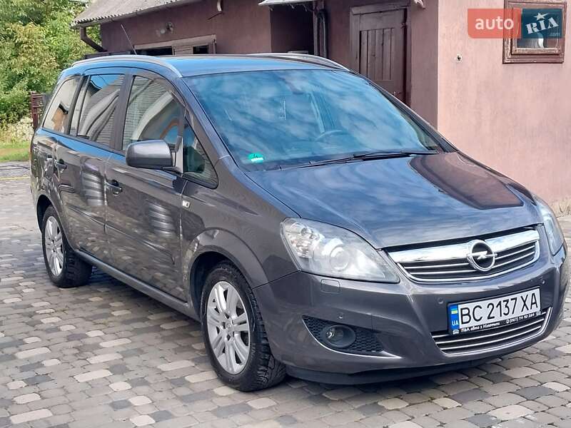 Мінівен Opel Zafira 2011 в Ходореві
