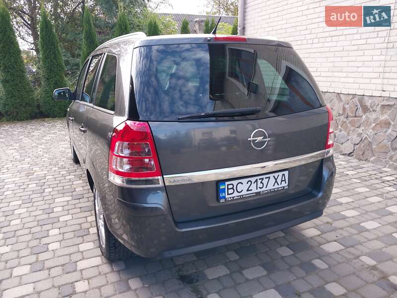 Мінівен Opel Zafira 2011 в Ходореві