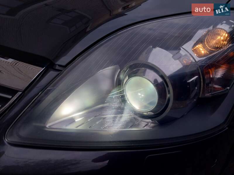 Мінівен Opel Zafira 2011 в Ходореві