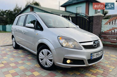 Минивэн Opel Zafira 2005 в Полтаве