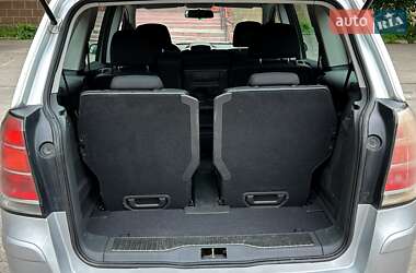 Минивэн Opel Zafira 2007 в 