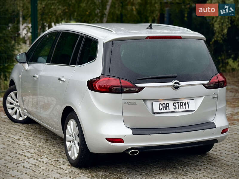 Минивэн Opel Zafira 2012 в Стрые