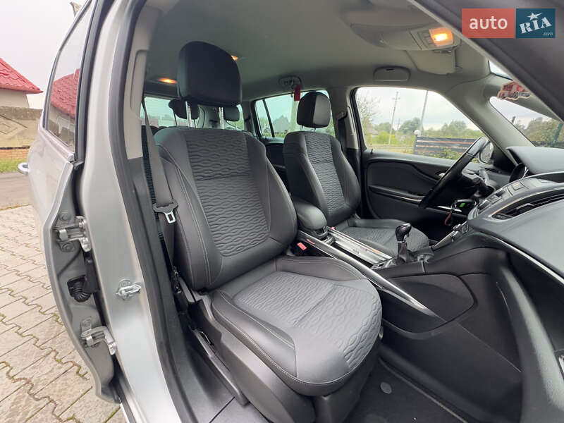 Минивэн Opel Zafira 2012 в Стрые