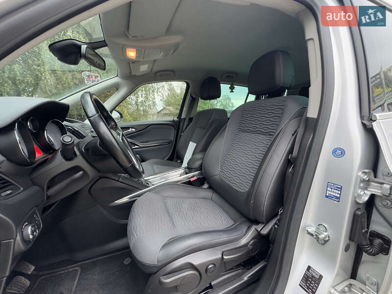 Минивэн Opel Zafira 2012 в Стрые