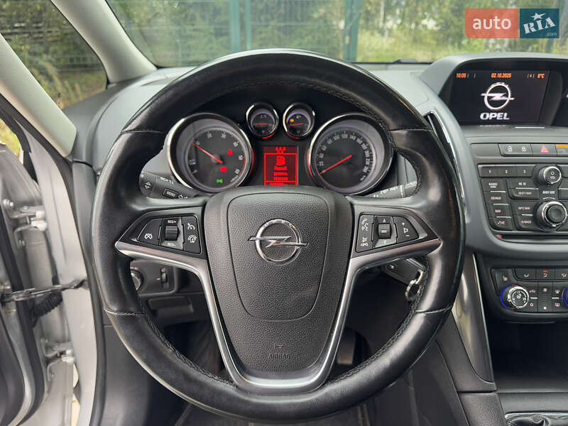 Минивэн Opel Zafira 2012 в Стрые