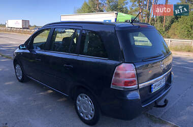 Минивэн Opel Zafira 2006 в 