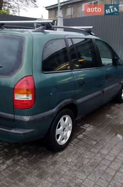 Минивэн Opel Zafira 2001 в 