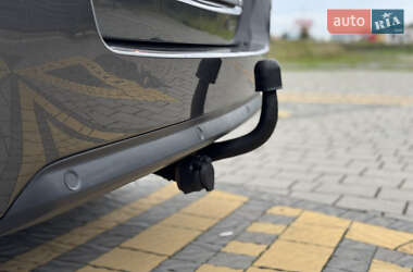 Минивэн Opel Zafira 2010 в 