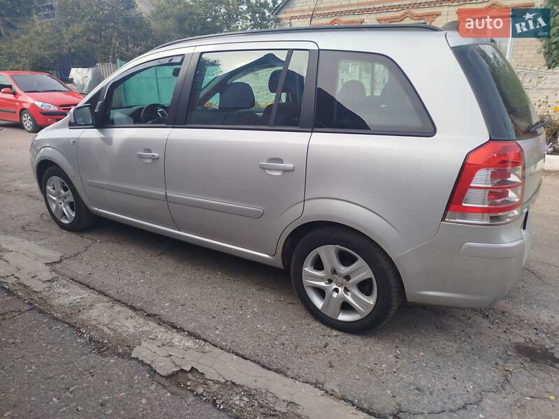 Мінівен Opel Zafira 2009 в Валках фото 23 Мінівен Opel Zafira 2009 в Валках